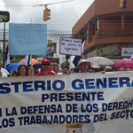 Manifestación de funcionarios públicos en Pérez Zeledón