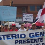 Manifestación de funcionarios públicos en Pérez Zeledón