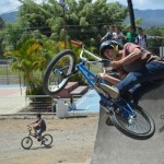 Bmx en el Polideportivo de Pérez Zeledón.