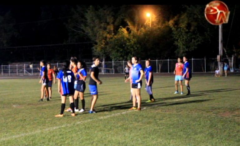 Equipo femenino de fútbol de Pérez Zeledón busca la clasificación a Juegos Nacionales