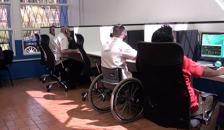 Con estrategia interinstitucional buscan opciones labores para personas con discapacidad